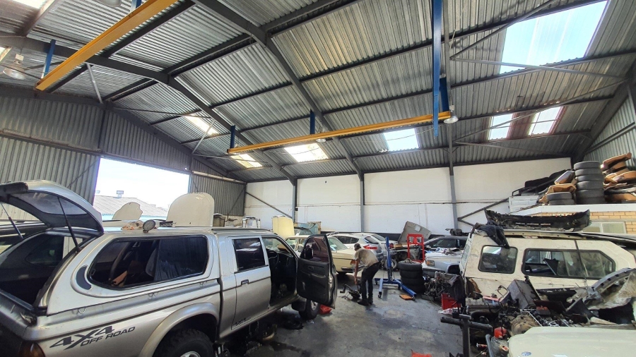 To Let commercial Property for Rent in Parow East Western Cape
